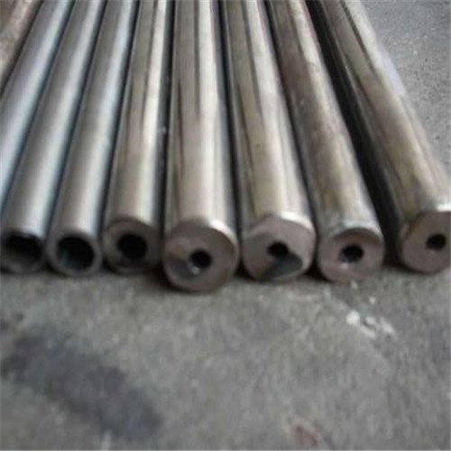 山東無縫合金鋼管加工廠家9948石油裂化管價格6479化肥鋼管管道 山東無縫合金鋼管加工廠家9948石油裂化管價格6479化肥鋼管管道